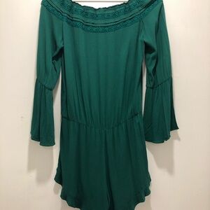 FARM Rio Emerald Green Romper size medium Night Out/Downtown/Date/Boho/Chic